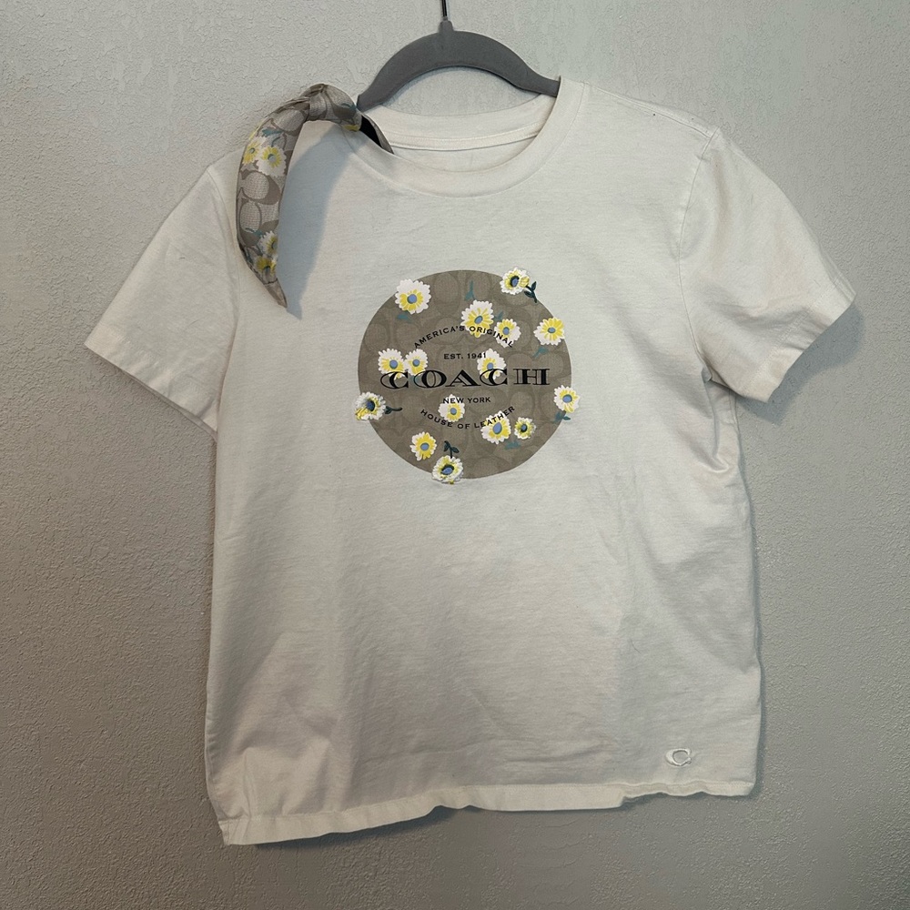 Coach daisy embroidered tee with headband